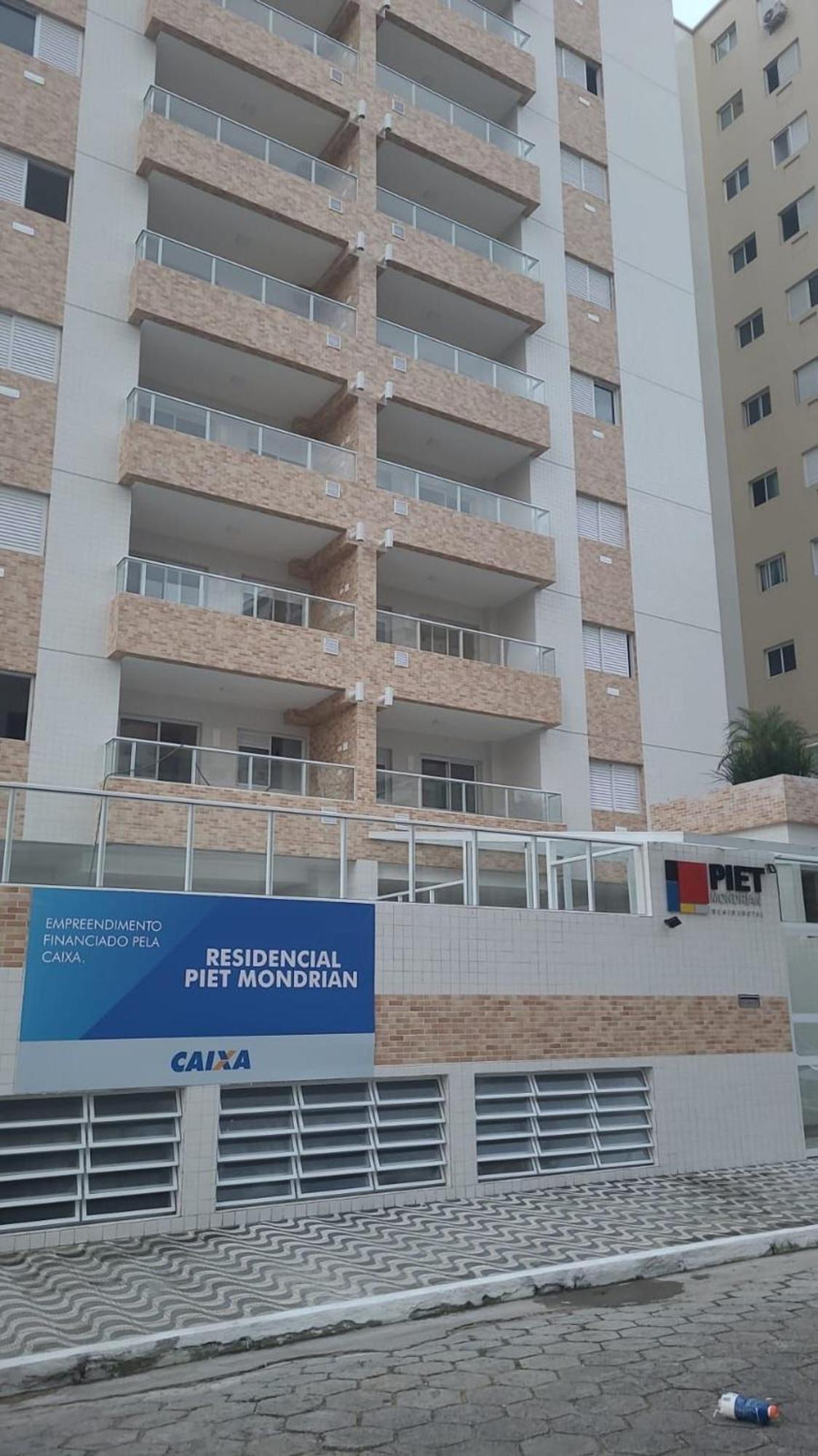 Apto- 2 Com Sacada- Wi Fi - Vaga Garagem- Da Guilhermina, Proximo Da Feirinha Da Guilhermina * Praia Grande (Santos)